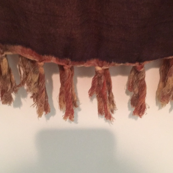 Shawl - Picture 3 of 6